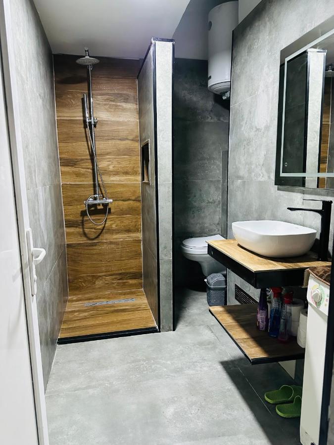 Sa Apartment Gjilan Exteriér fotografie